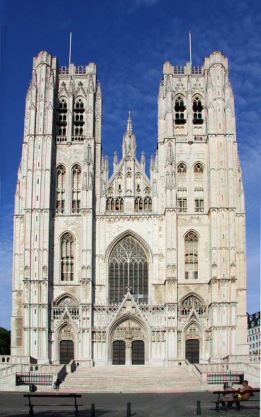 Brusel  Katedrála sv.Michala a Guduly.JPG